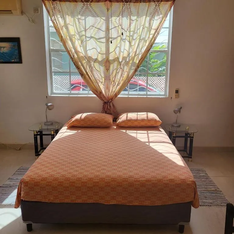 Guest house Dolphin Inn Guesthouse & Apartments Christ Church Barbados