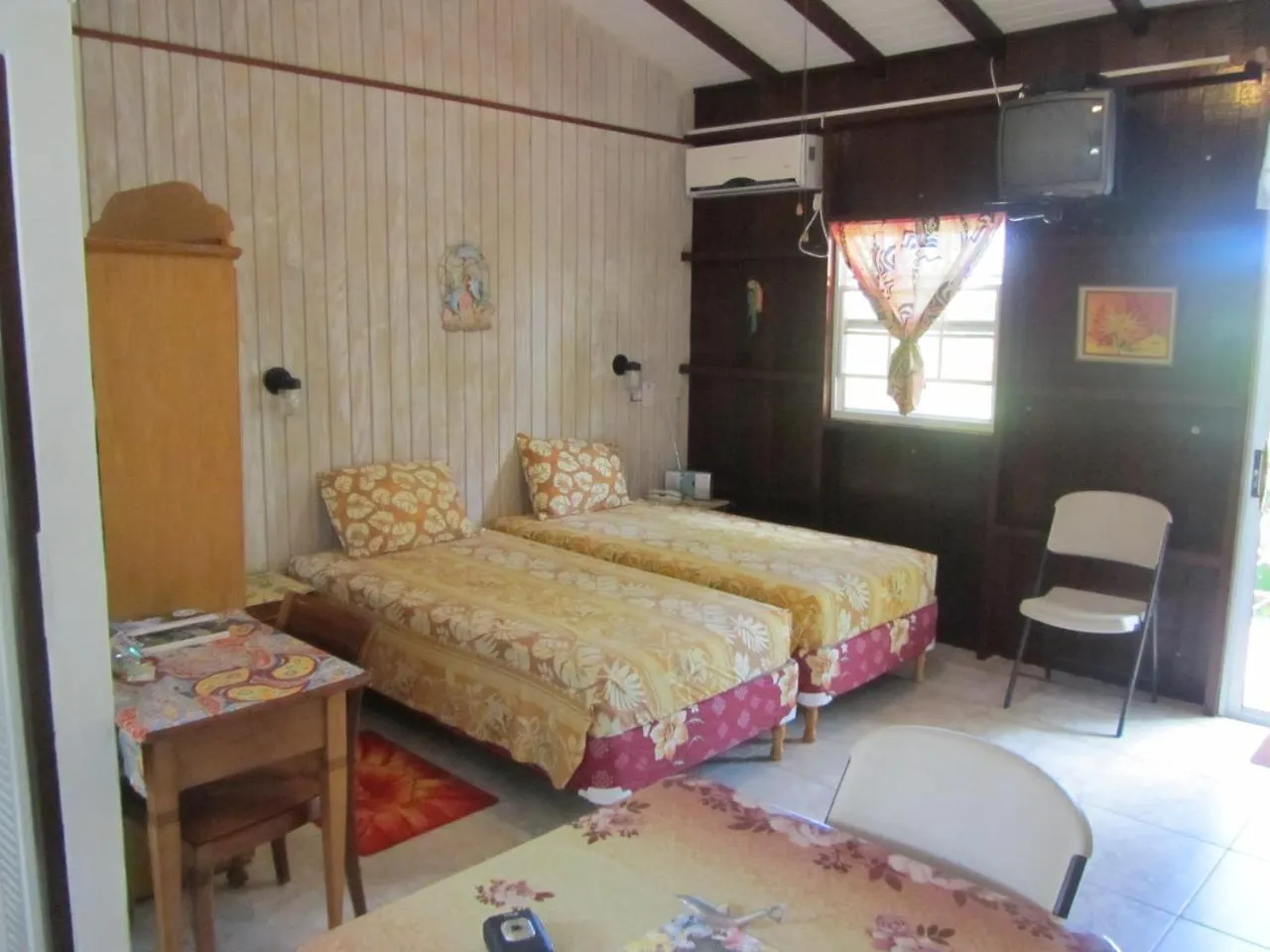 Dolphin Inn Guesthouse & Apartments Christ Church 0*,  Barbados
