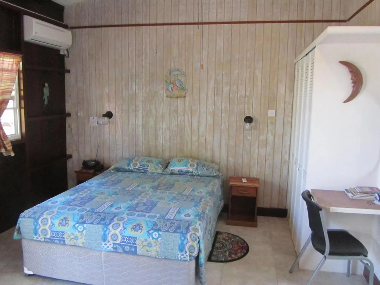 Guest house Dolphin Inn Guesthouse & Apartments Christ Church Barbados